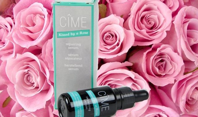 Cîme Kissed By A Rose